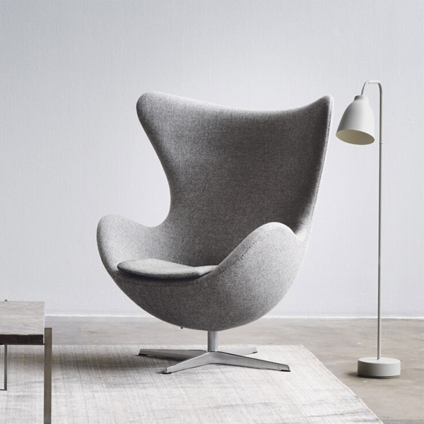 egg-chair-fauteuil-oeuf
