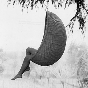 Hanging-Chair-1957