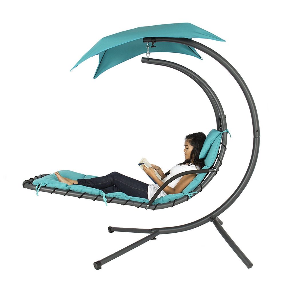Chaise longue suspendue avec support en forme d'arc et revue Conopy