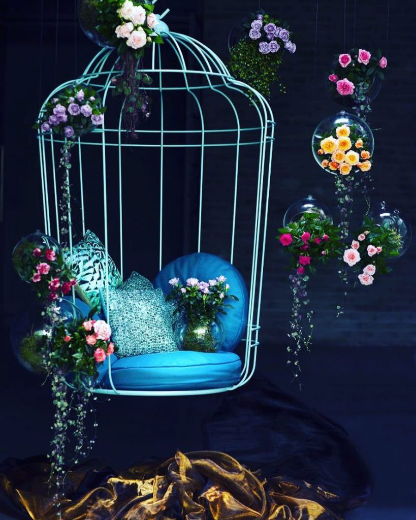 bird-cage-hanging-chair-design-by-ontwerpduo